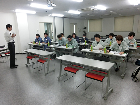 2018年9月14日(金)第1回技能検定学科講習会を開催しました。