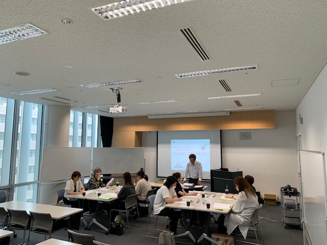 2025年8月29日(金)第3回女性社員キャリアアップ研修会を開催しました。