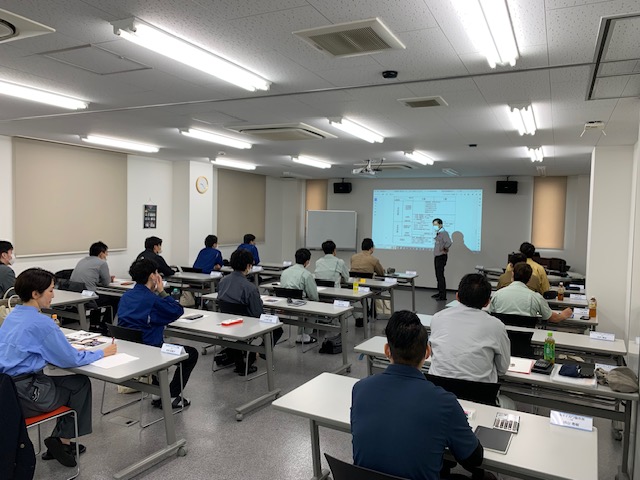 2024年10月9日(水)板金図面検定前講習会第2回目を開催しました。