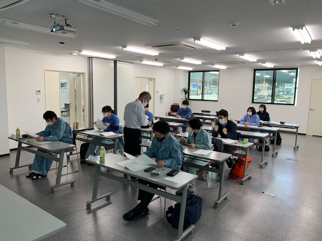 2021年5月25日(火)第1回図面セミナー箱物展開を開催しました。